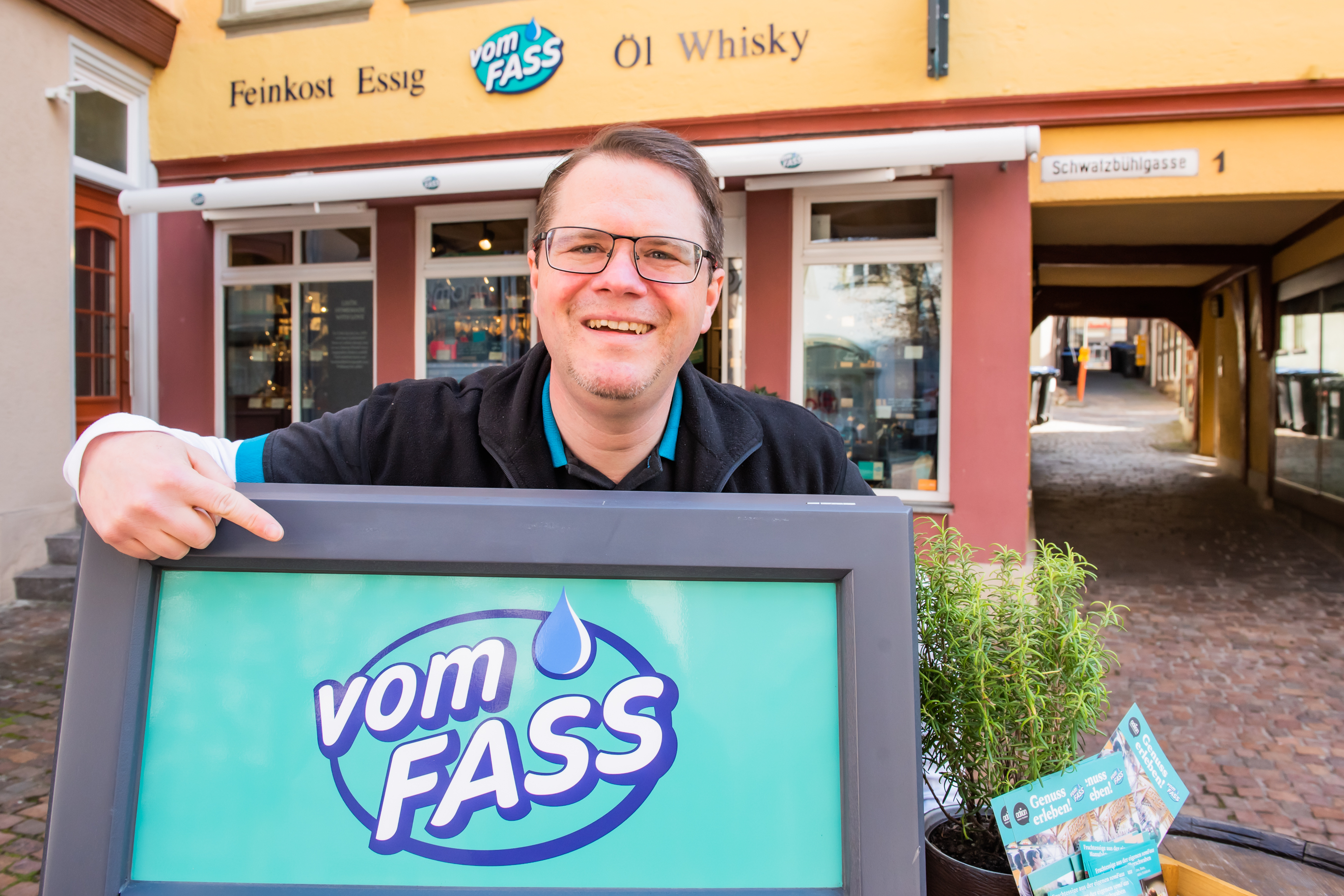 5 JAHRE VOM FASS -Sommertage im vomFass Schwäbisch Hall mit DIP Verkostung und SPRIZZZZZ Getränken....